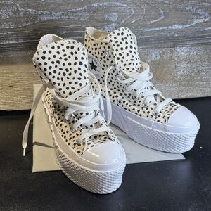 Converse Platform Sneakers 6.5